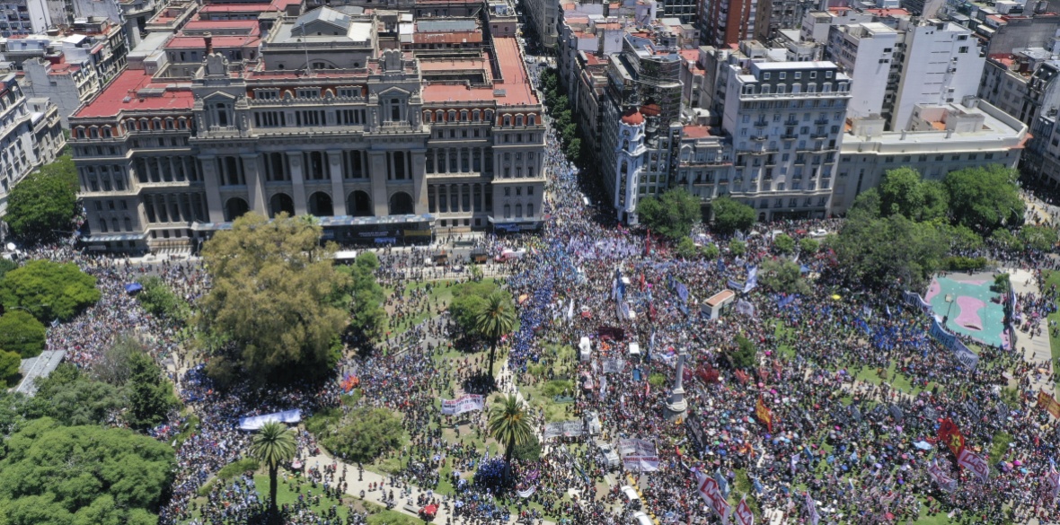 Argentina S Unions Take To The Streets To Protest Against The New   Argentina Protest 